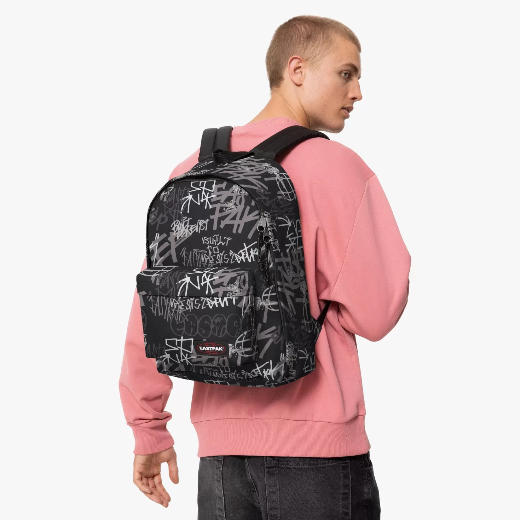 Sale Eastpak OUT OF OFFICE Street Tags Black