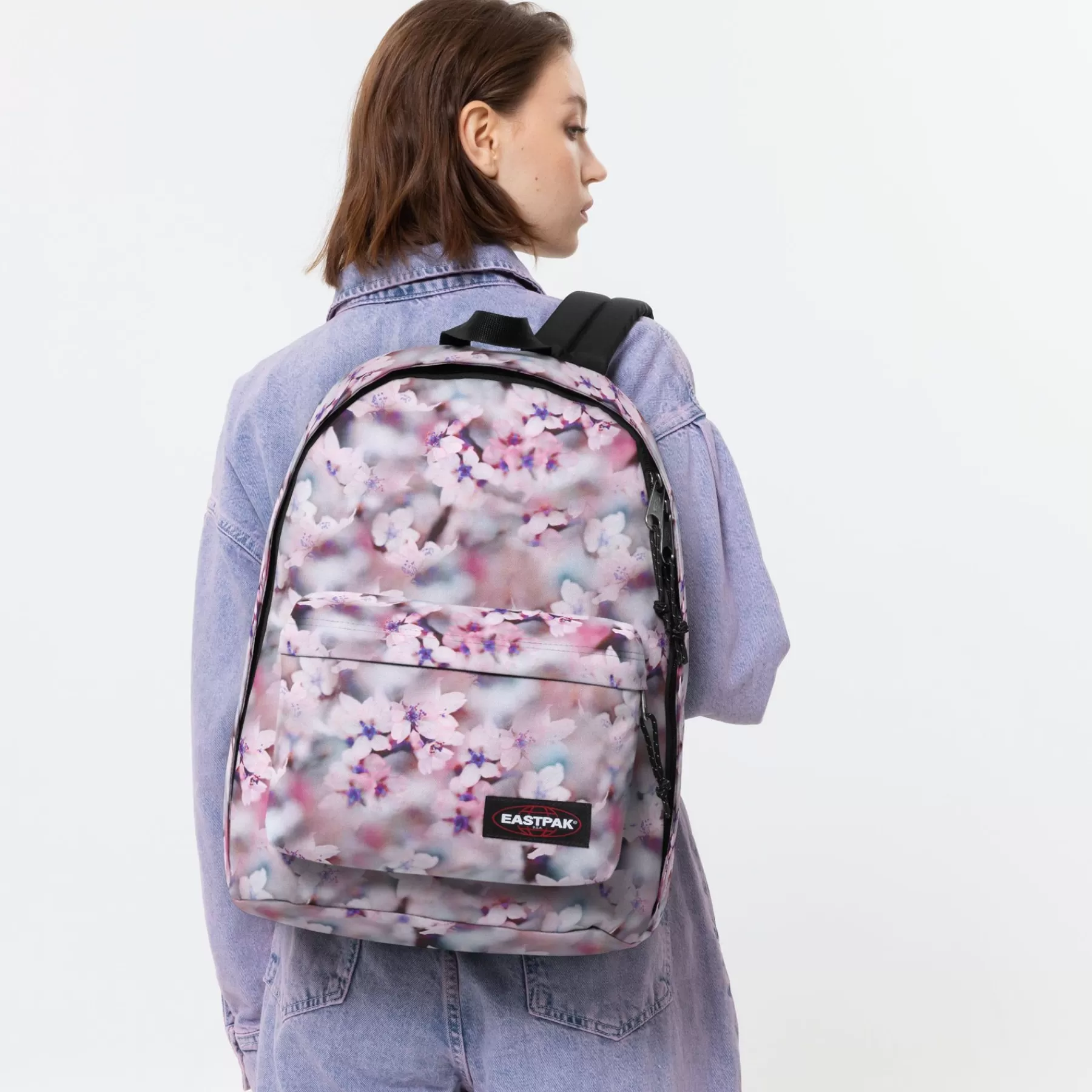 Discount Eastpak OUT OF OFFICE Blossom Ray