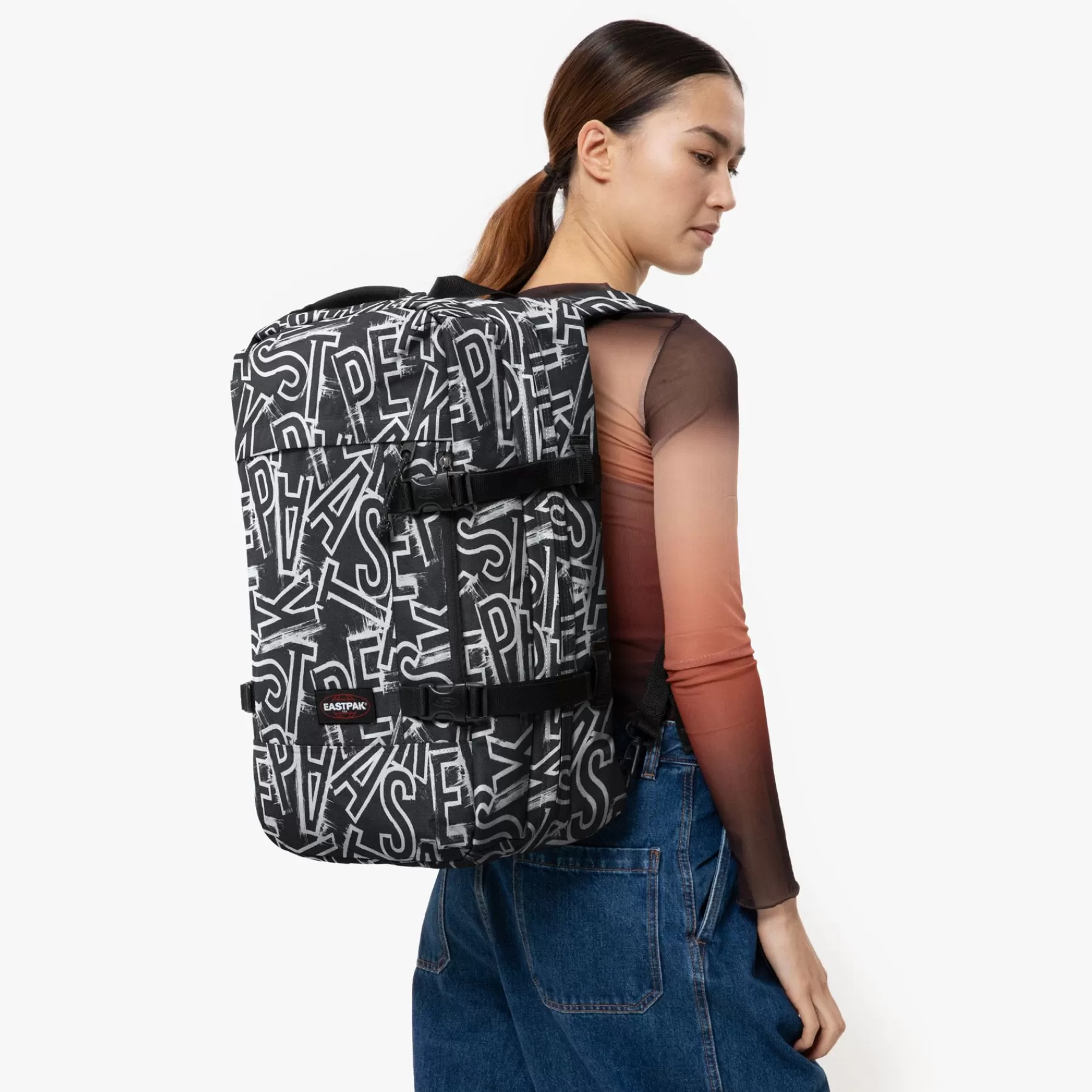 Best Sale Eastpak TRAVELPACK EP Letters Black